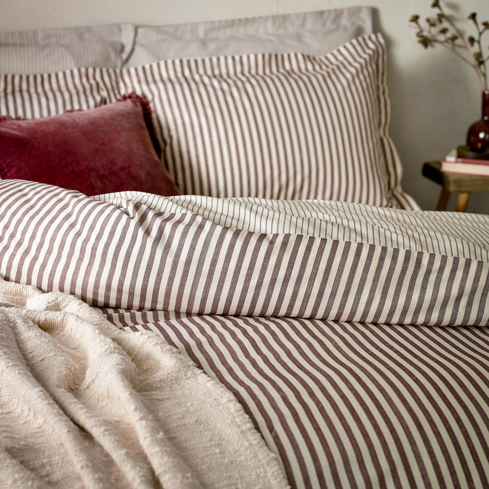 Hebden Mélange Stripe Cotton Duvet Cover Set Beetroot