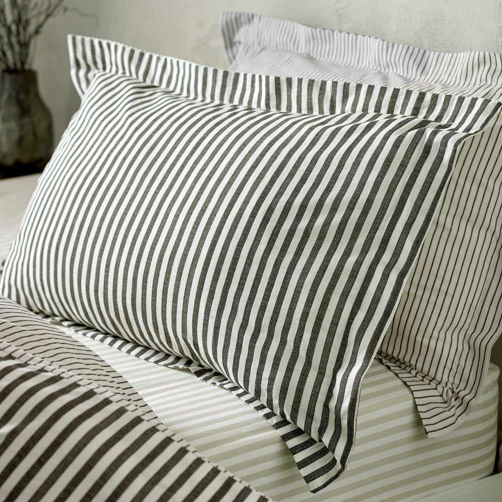 Hebden Mélange Stripe 100% Cotton Duvet Cover Set Black