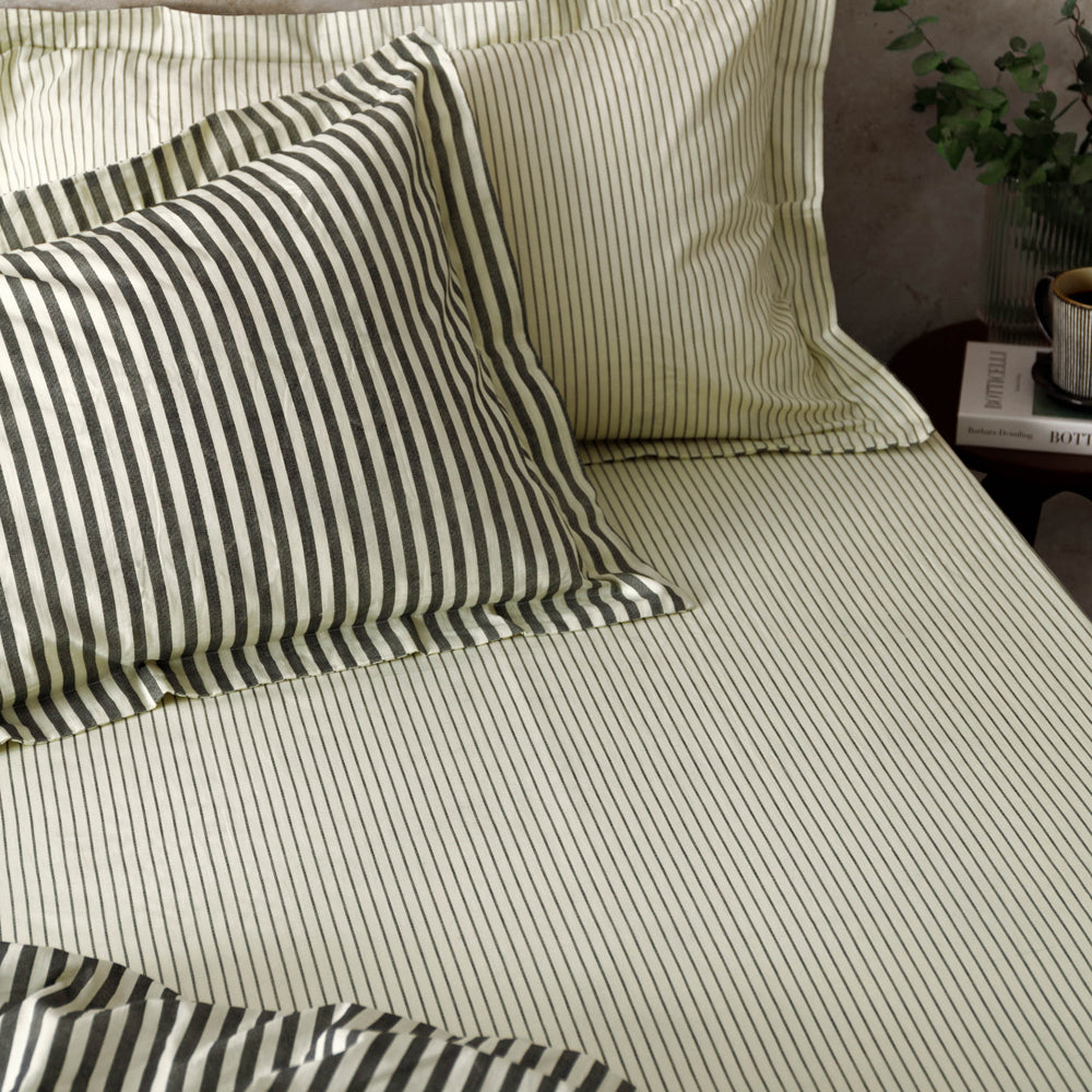 Hebden 100% Cotton Narrow Stripe Fitted Bed Sheet Black