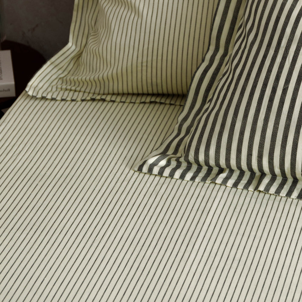Hebden 100% Cotton Narrow Stripe Fitted Bed Sheet Black